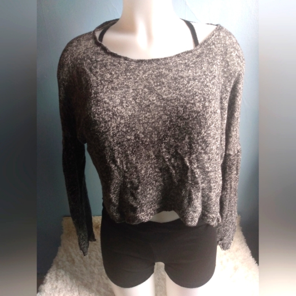 Madewell size small black/gray long sleeve crop top
